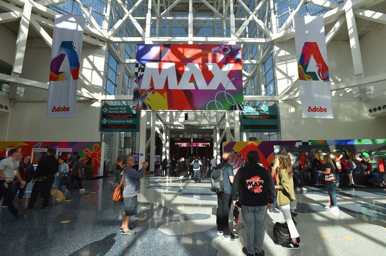 Max 2023 – Max signage image