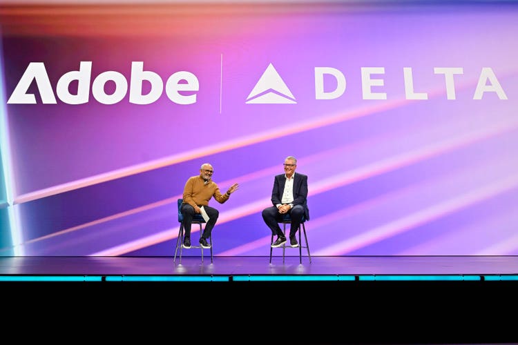 Adobe Summit – On stage with Shantanu, Delta Airlines interview image